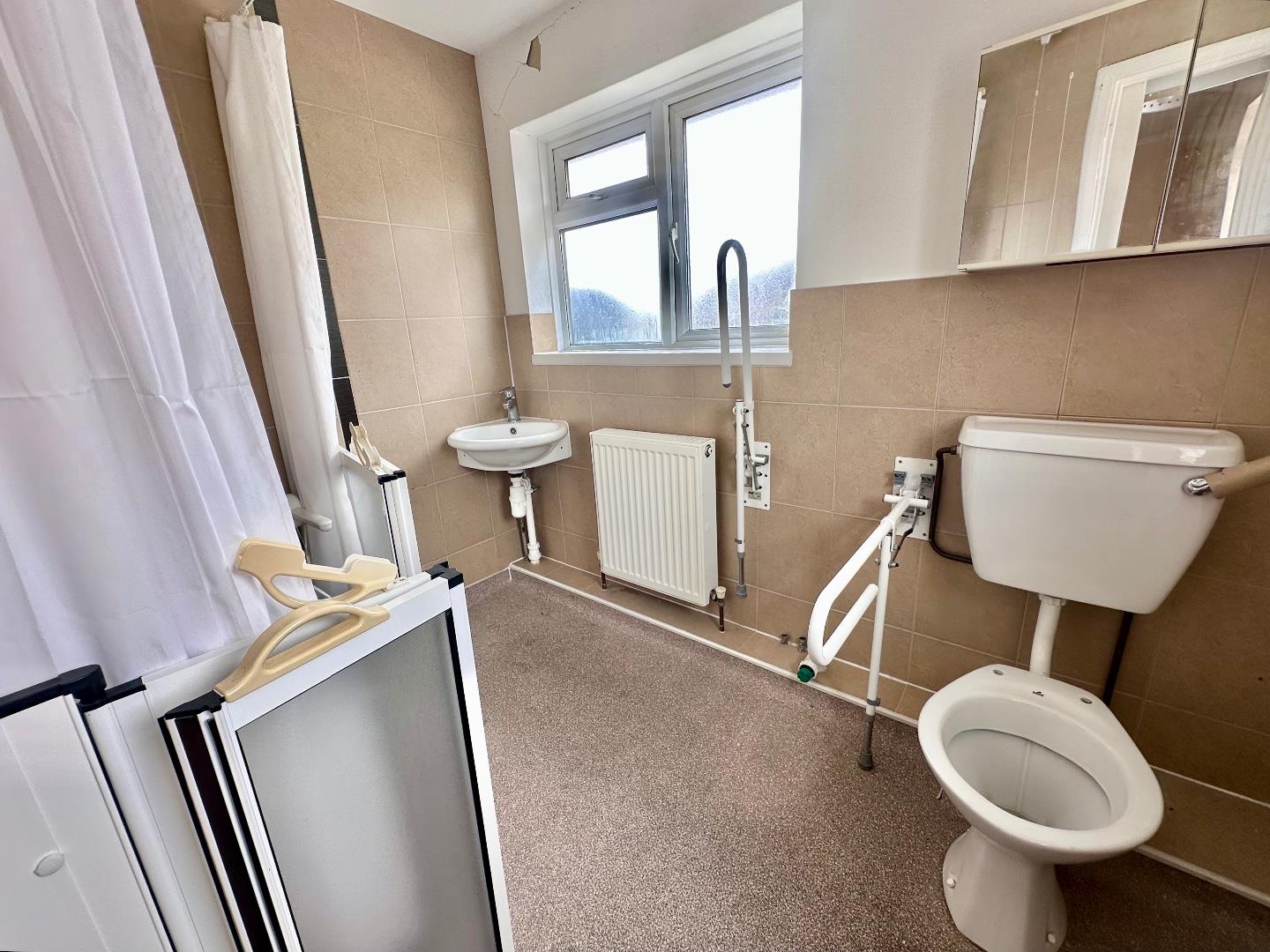 Heol-Y-Frenhines, Bridgend County Borough, CF31 4RT